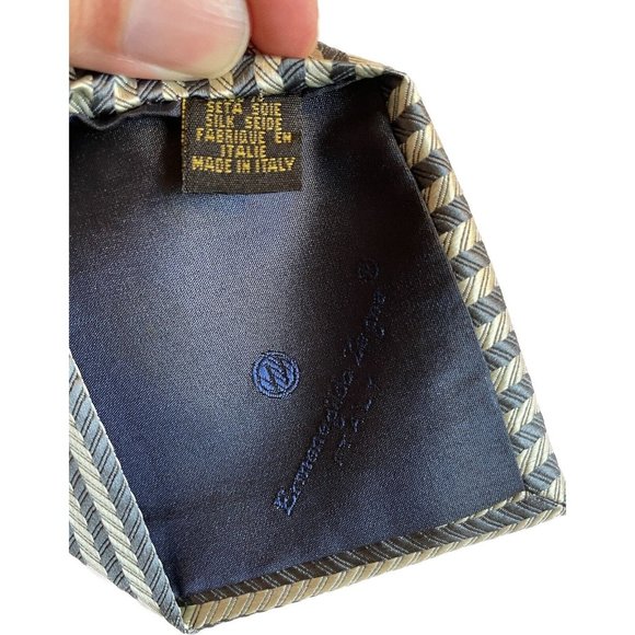 Ermenegildo Zegna Silk Silver Blue Tie 58” X 3 & 6/8 Striped - Picture 4 of 15